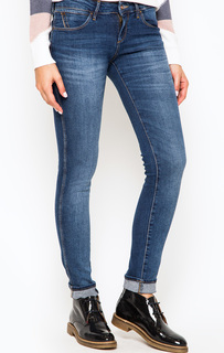 Джинсы Wrangler