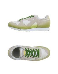 Низкие кеды и кроссовки Diadora Heritage