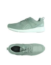 Низкие кеды и кроссовки Puma