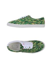 Низкие кеды и кроссовки Bucketfeet