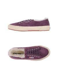 Низкие кеды и кроссовки Superga