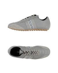Низкие кеды и кроссовки Bikkembergs