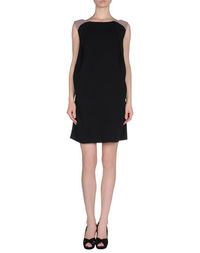 Короткое платье Roberto Musso