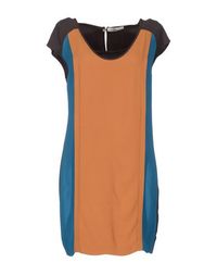 Короткое платье Suoli