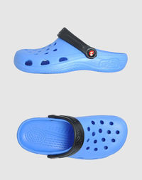 Шлепанцы Holey Soles