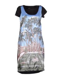 Короткое платье Love Moschino