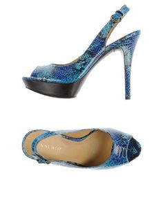 Сандалии Nine West