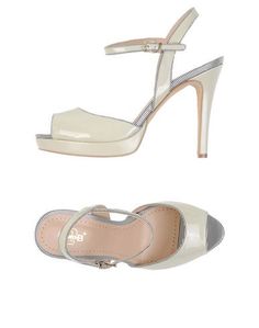 Сандалии Etwob