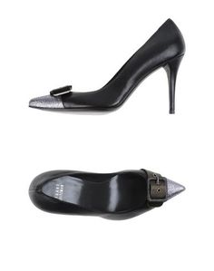 Туфли Stuart Weitzman