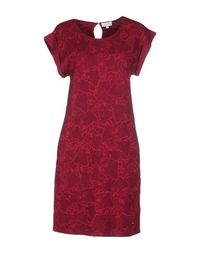Короткое платье Escada Sport