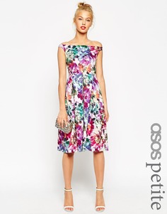 Платье миди для выпускного с цветочным принтом ASOS PETITE - Мульти