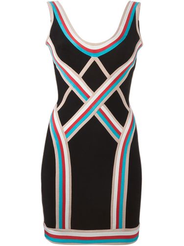 herve leger черное платье в пол. Смотреть фото herve leger черное платье в пол. Смотреть картинку herve leger черное платье в пол. Картинка про herve leger черное платье в пол. Фото herve leger черное платье в пол