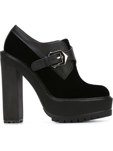 11230947 5911111 800 Ботинки живанши с ремешками с чем носить