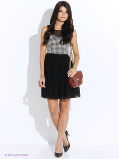 Платья GUESS