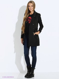 Куртки GUESS