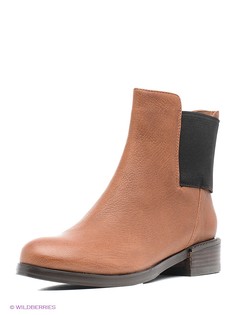 Сапоги Clarks