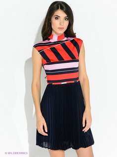 Платья PINKO
