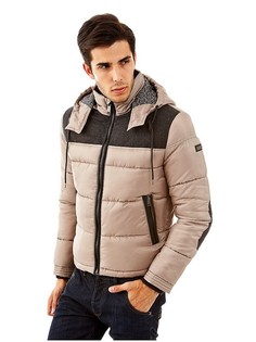 Куртки GUESS