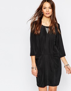 Цельнокройное платье с карманами и рукавами 3/4 Vero Moda - Черный