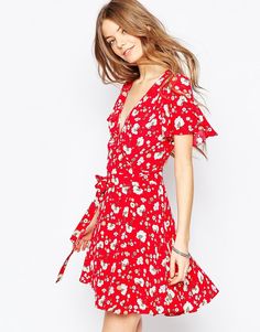 Чайное платье с запахом спереди и цветочным принтом ASOS - Мульти