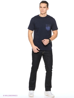 Футболка DC Shoes