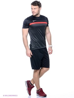 Шорты Nike
