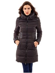 Куртки GUESS