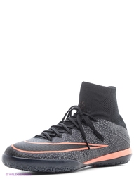 Бутсы Nike