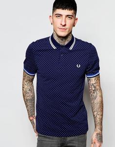 Приталенная футболка-поло в горошек Fred Perry - Графитовый синий