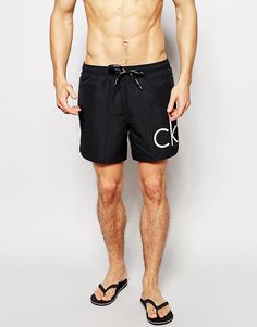 Однотонные шорты для плавания Calvin Klein Core - Черный