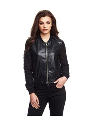 Куртки GUESS