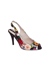 Босоножки Betsy