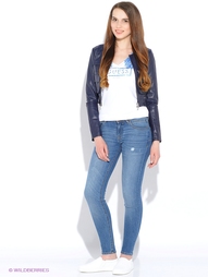 Куртки GUESS