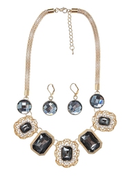 Колье Happy Garnets