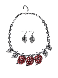 Колье Happy Garnets