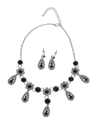Колье Happy Garnets