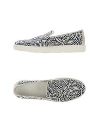 Низкие кеды и кроссовки Santoni