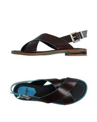 Сандалии Fendi
