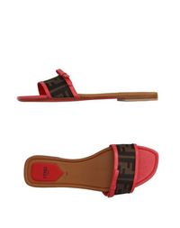 Сандалии Fendi