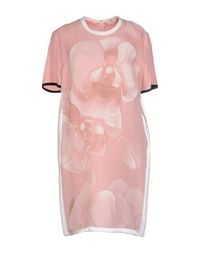 Короткое платье Fendi