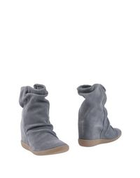 Серые Полусапоги и высокие ботинки Steve Madden