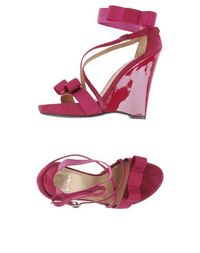 Сандалии Stuart Weitzman
