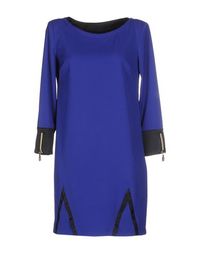 Короткое платье Versace Jeans