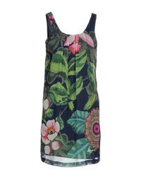 Короткое платье Desigual