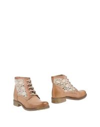 Полусапоги и высокие ботинки Marina Grey