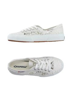 Низкие кеды и кроссовки Superga