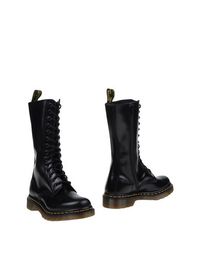 Черные Полусапоги и высокие ботинки DR. Martens