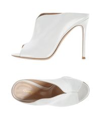 Сандалии Gianvito Rossi