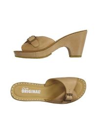 Мюлес и сабо Clarks Originals