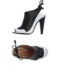 Сандалии Roland Mouret